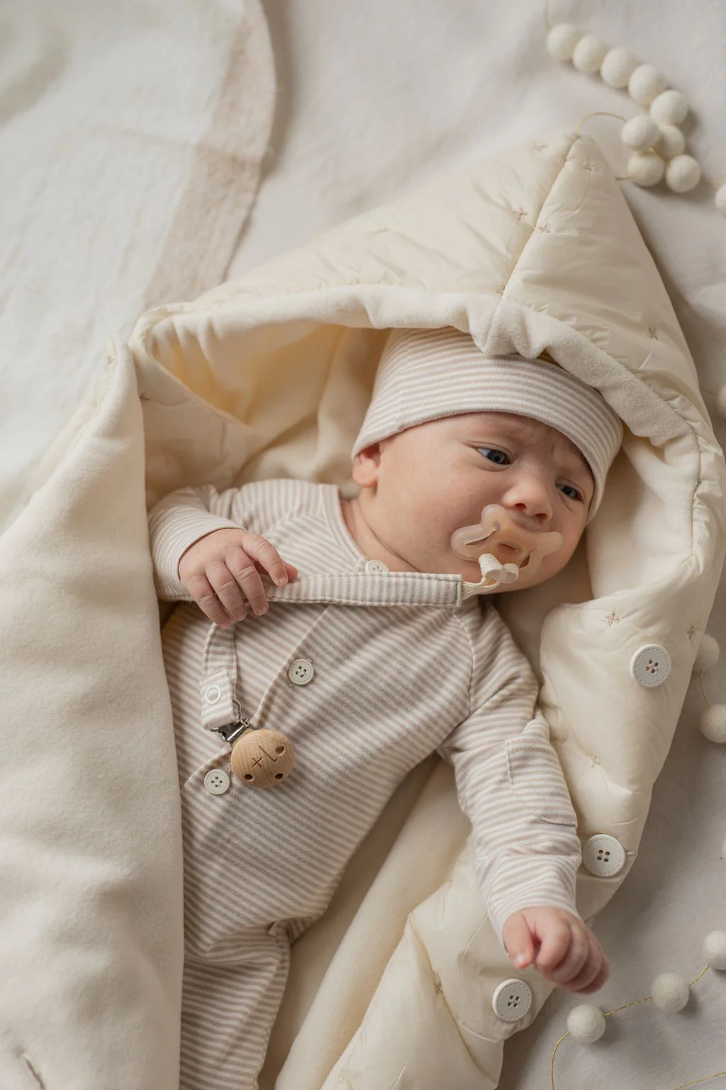 1+ in the Family Anais Padded Baby Nest - Ecru - Image 3