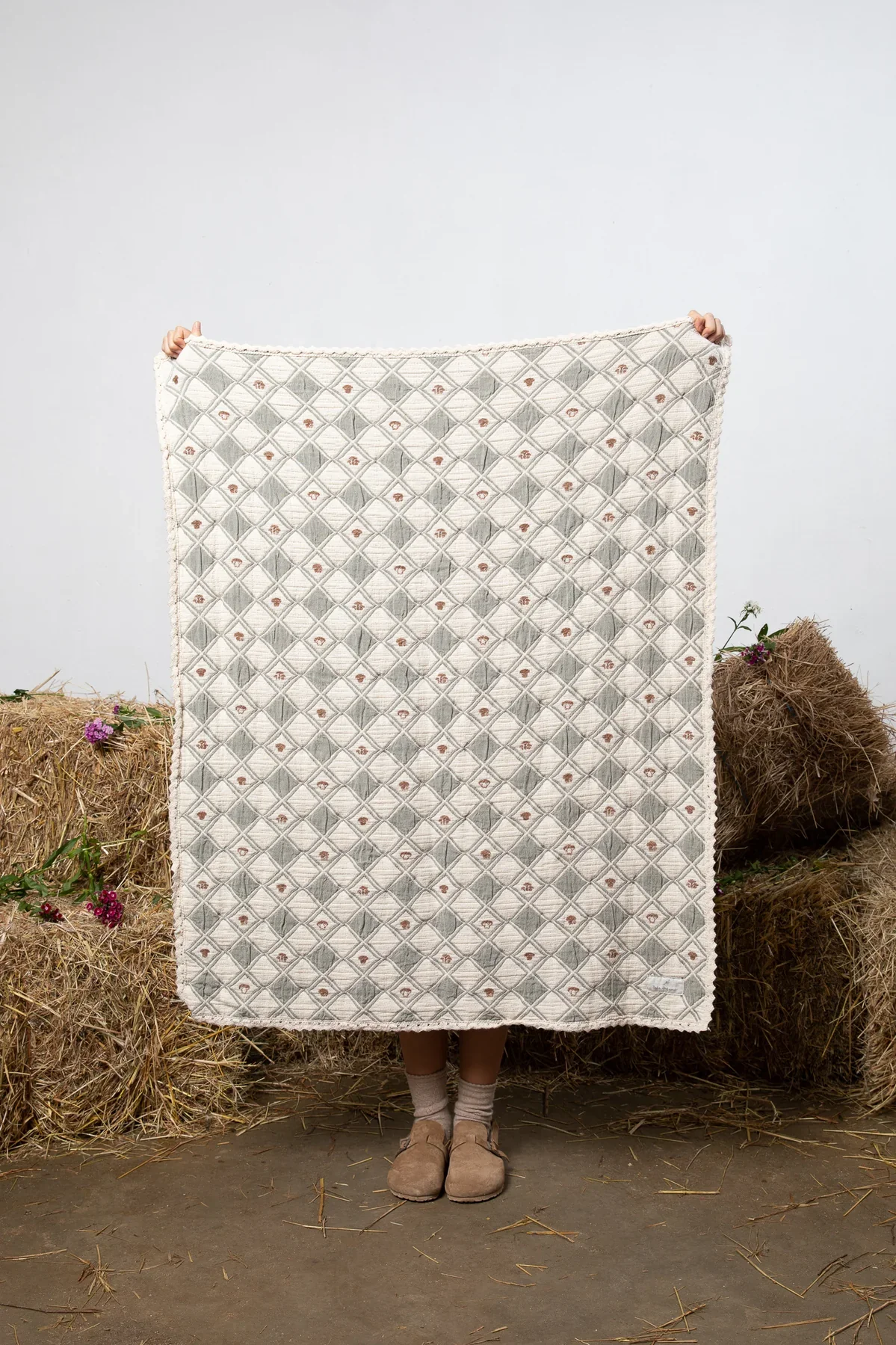 Bebe Organic Mushroom Blanket - Taupe - Image 3