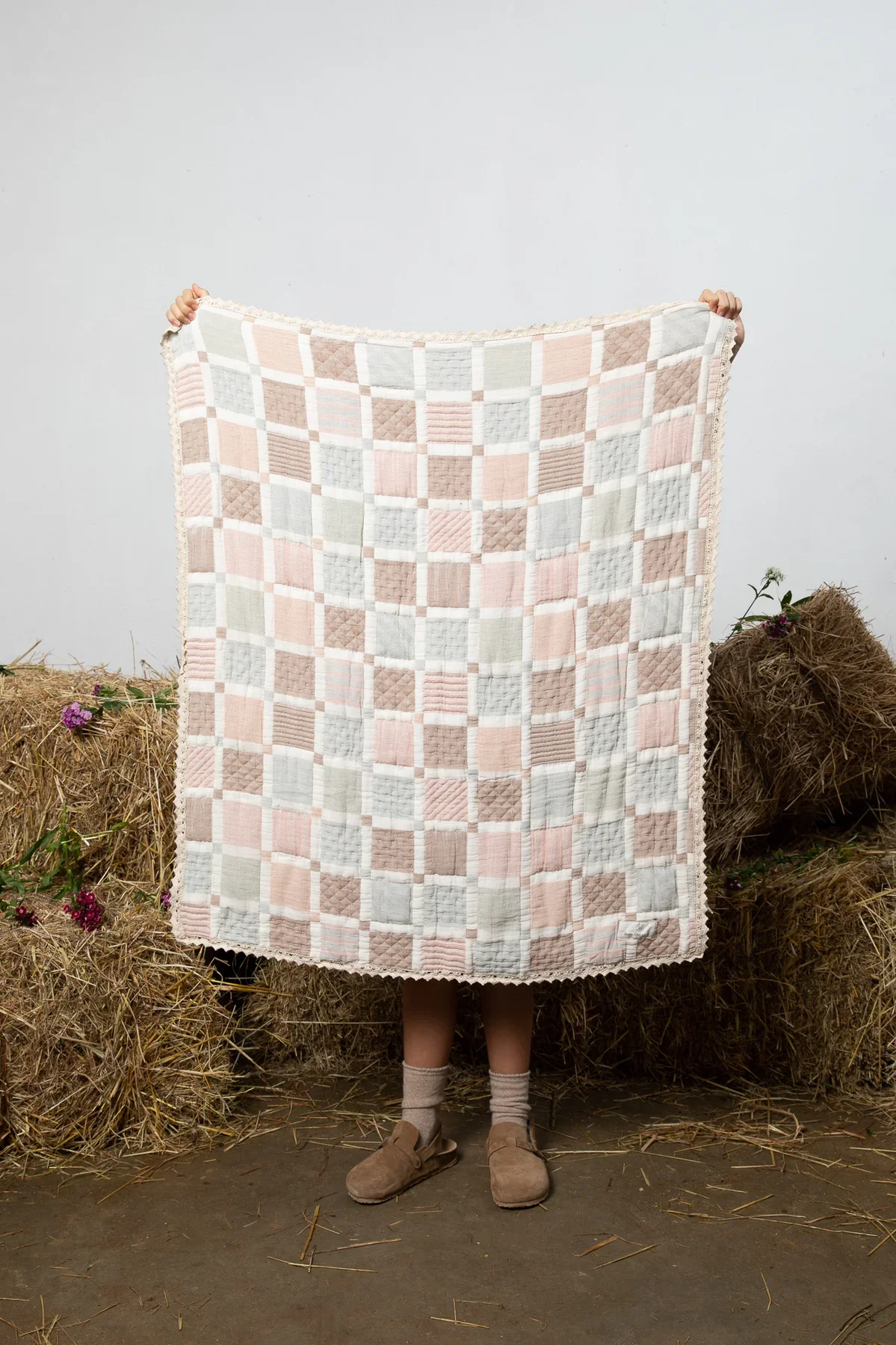 Bebe Organic Patchwork Blanket - Mellow - Image 3