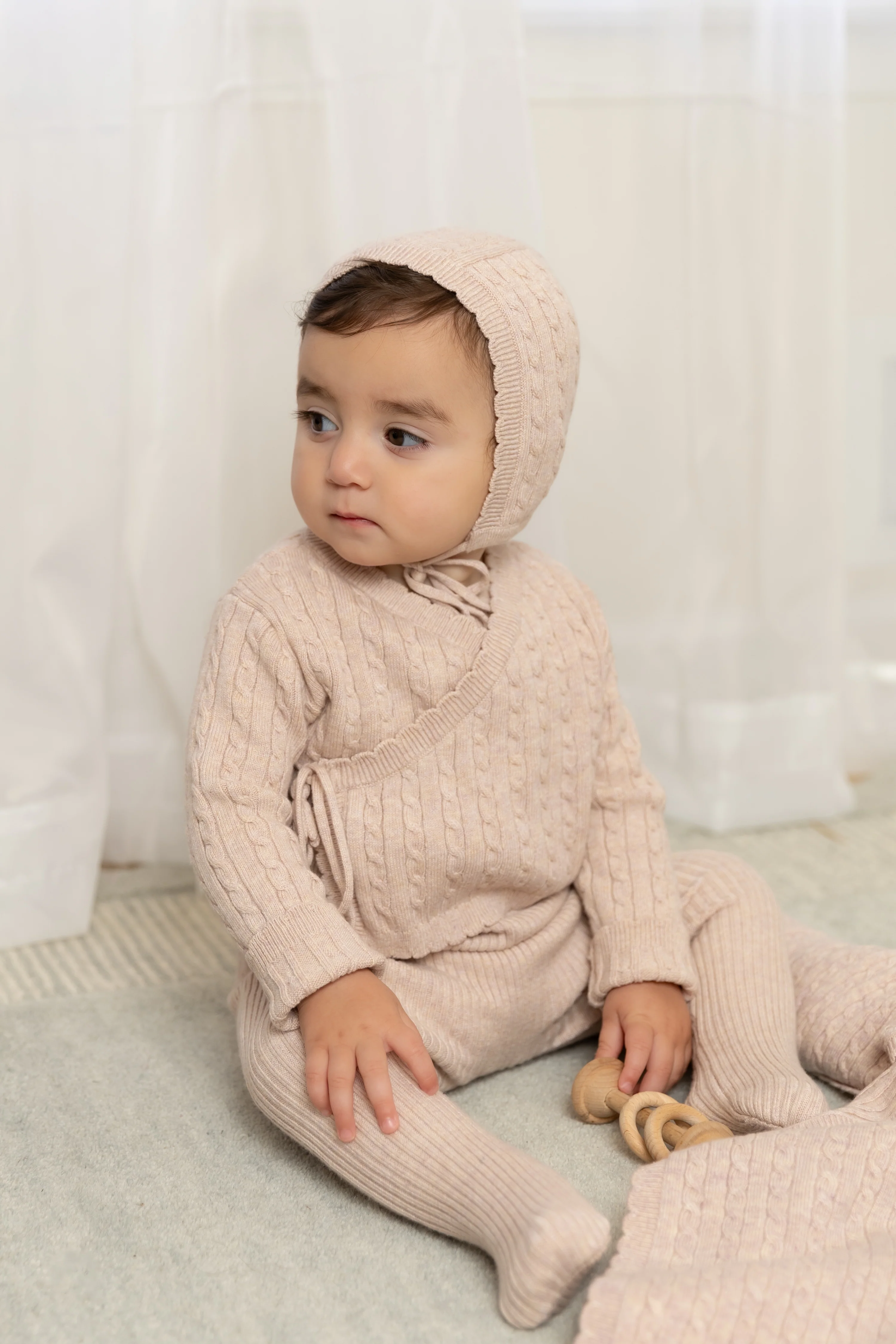 Bee & Dee Soft Cable Knit Layette Set - Marled Pink - Image 2