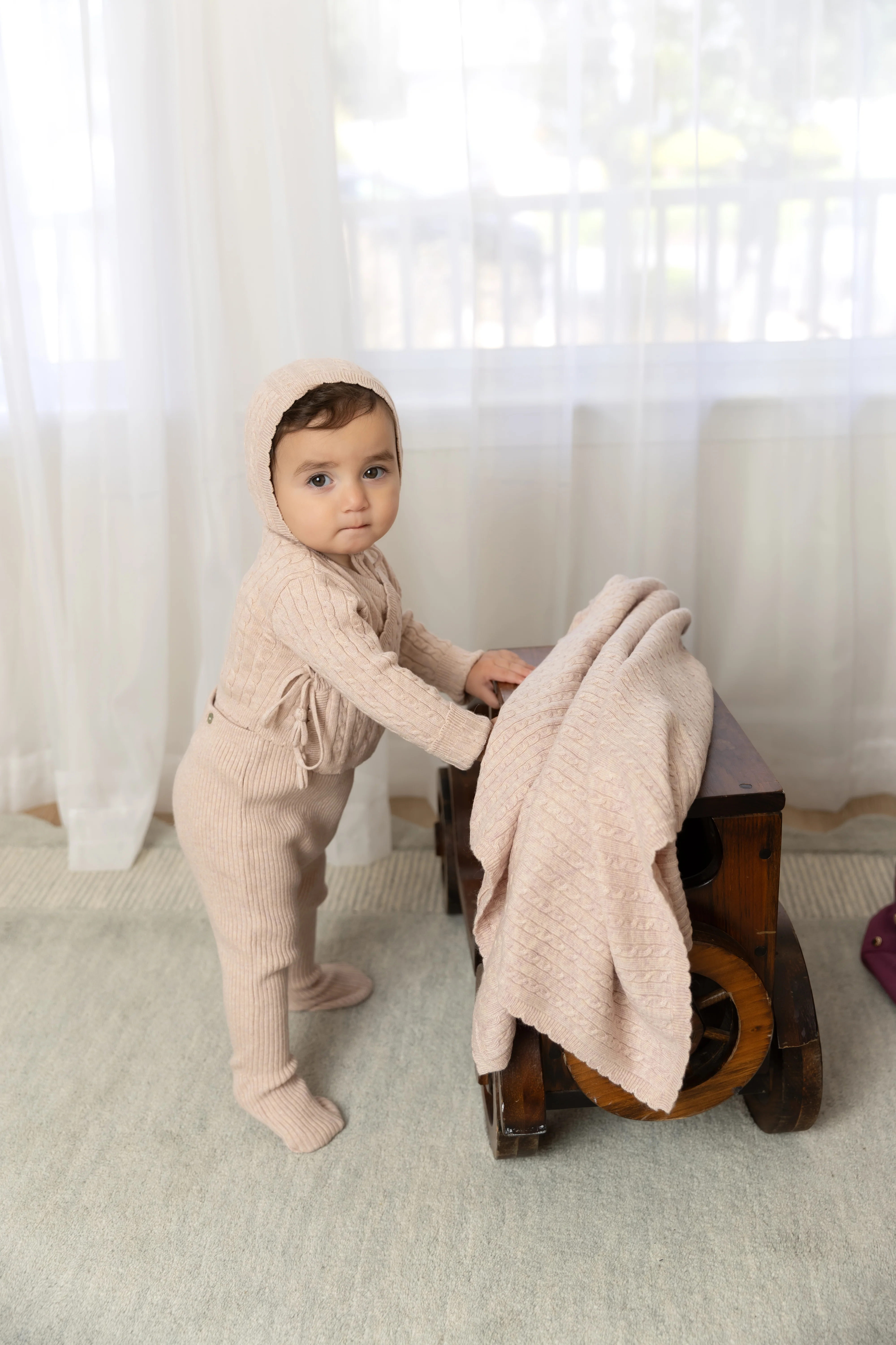 Bee & Dee Soft Cable Knit Outfit And Bonnet - Marled Pink - Image 4