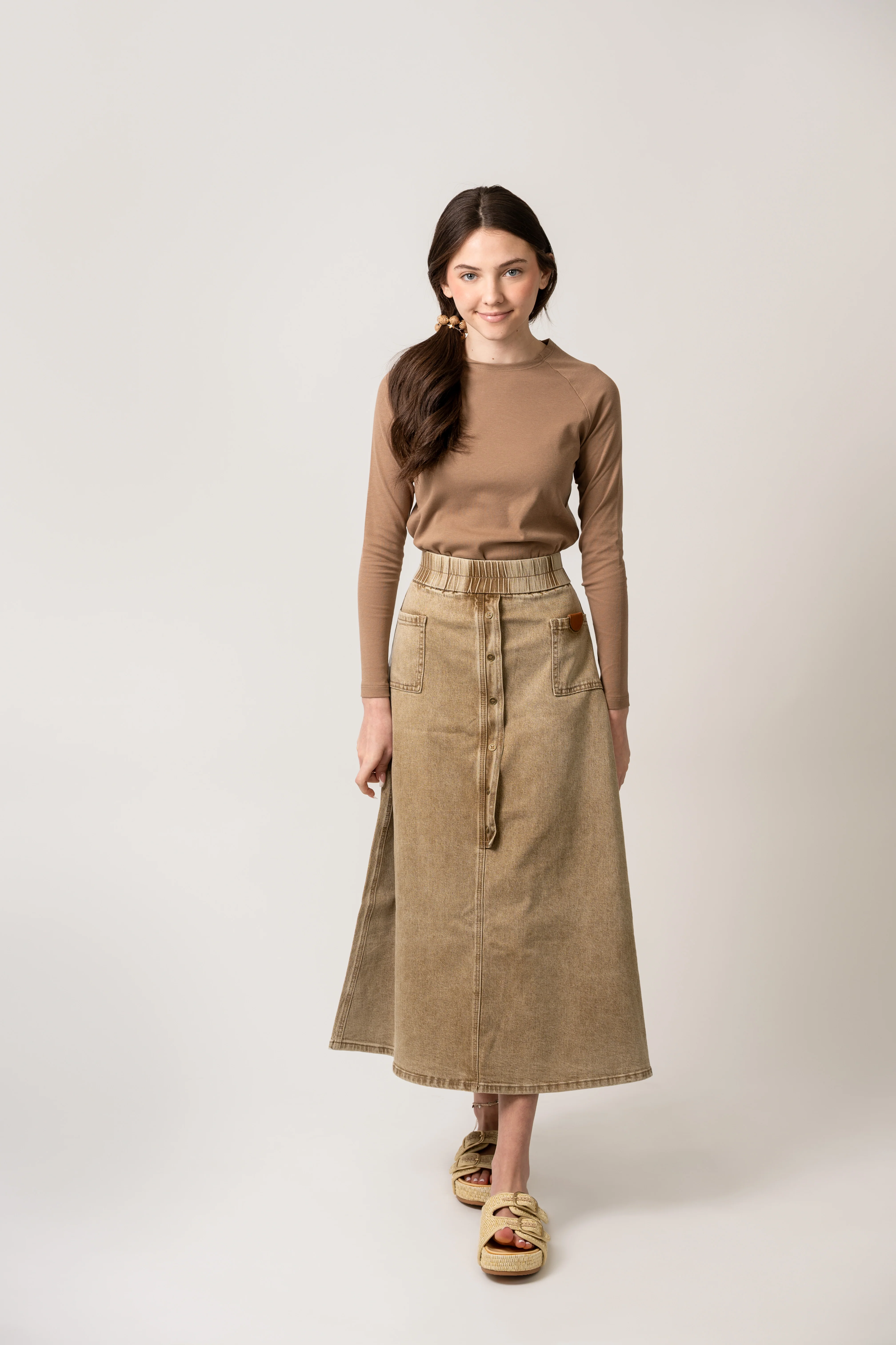 Birnham On The Sea Denim Midi Skirt - Desert Denim - Image 2