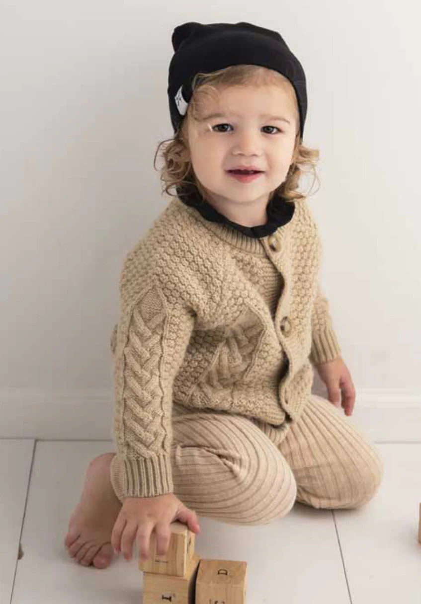 Jacqueline & Jack Beanie Black - Image 3