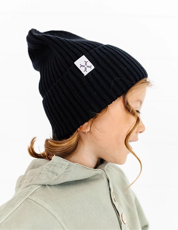 Black Ribbed Cuff Beanie - Image 5