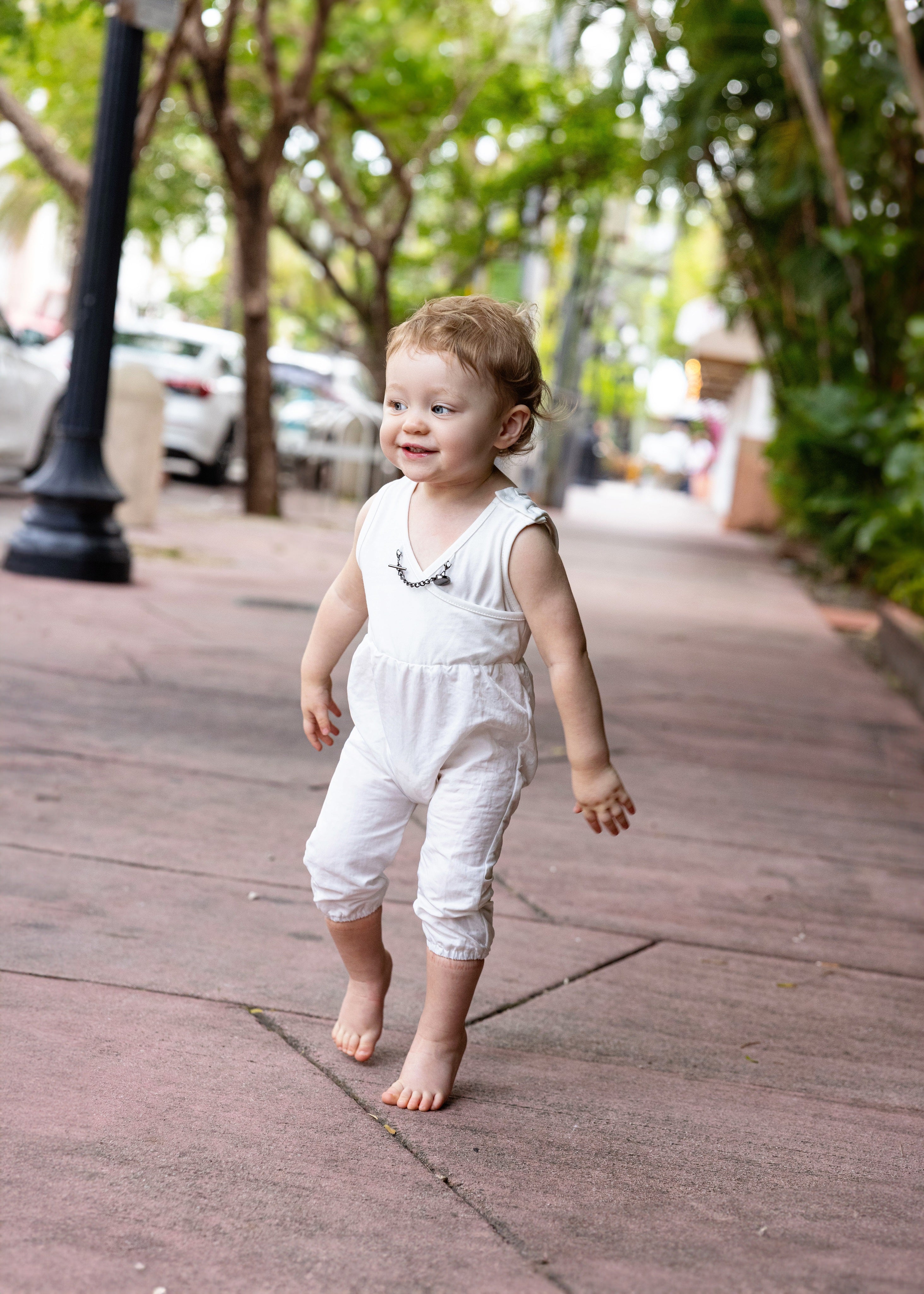 Mini Nod Chain Combo Onesie - White - Image 2