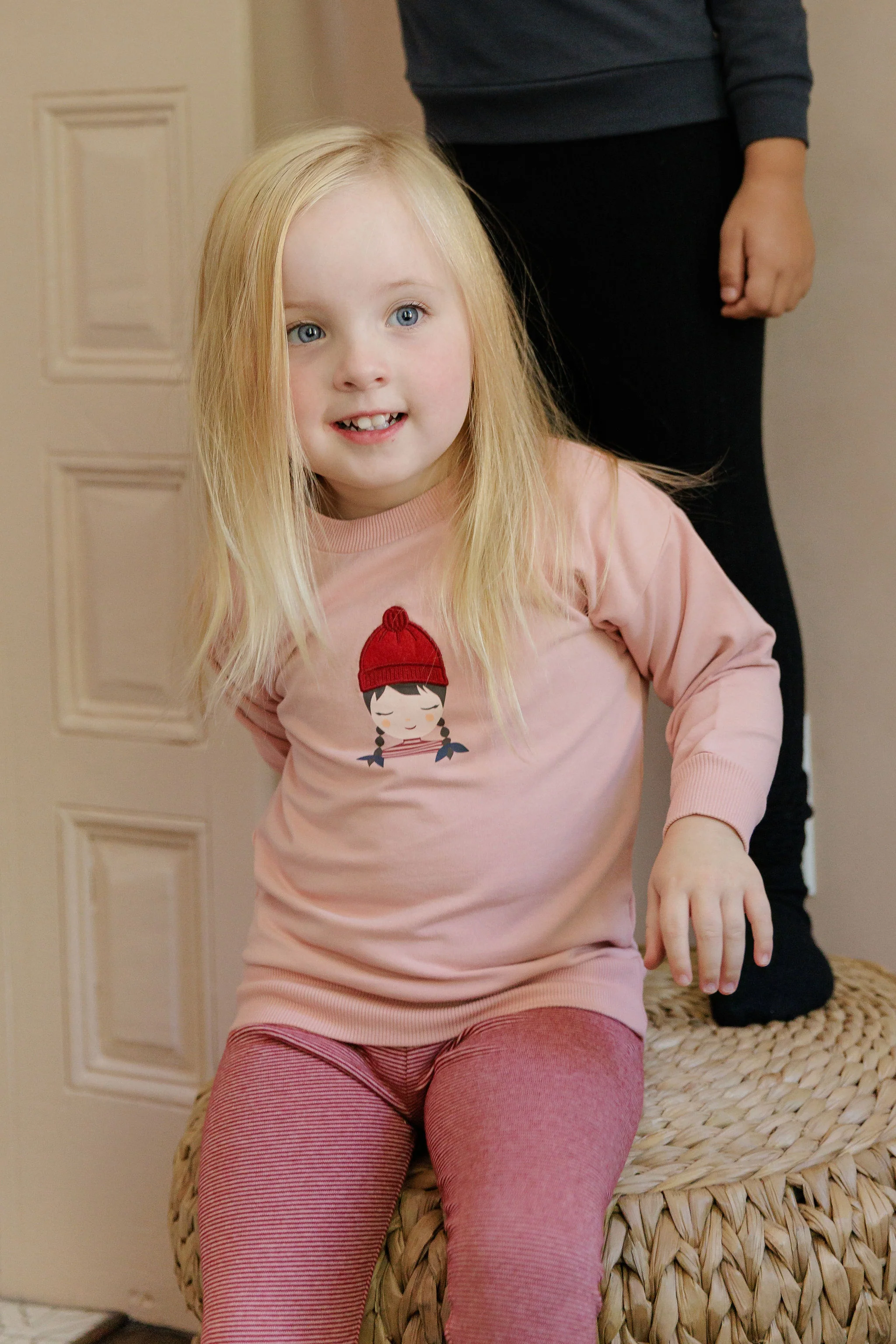 Ely's & Co Autumn Kids Collection Sweatshirt And Leggings - Pink - Image 2