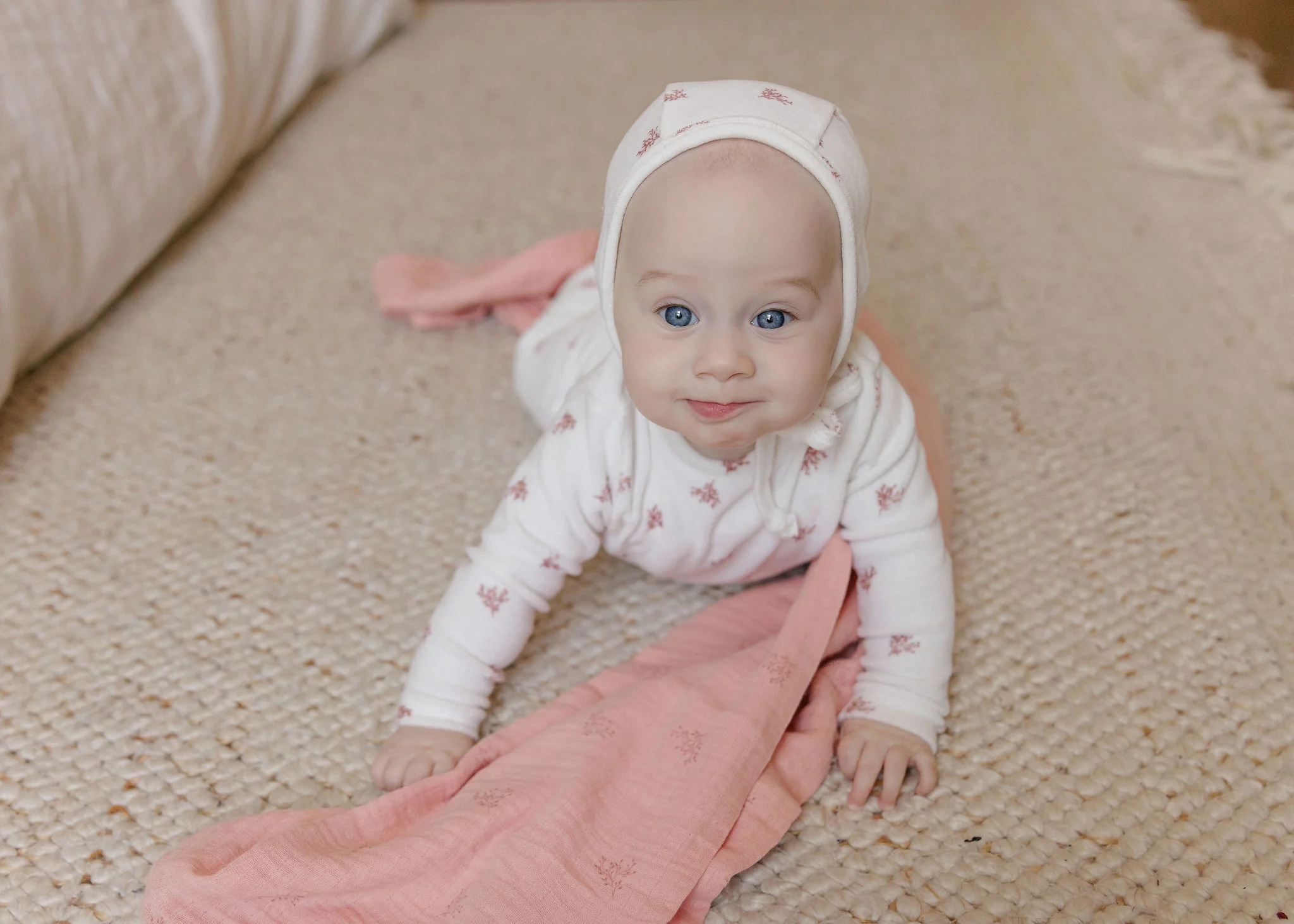 Ely's & Co Velour Leaf Pattern Collection Footie And Bonnet - Ivory Girls - Image 2