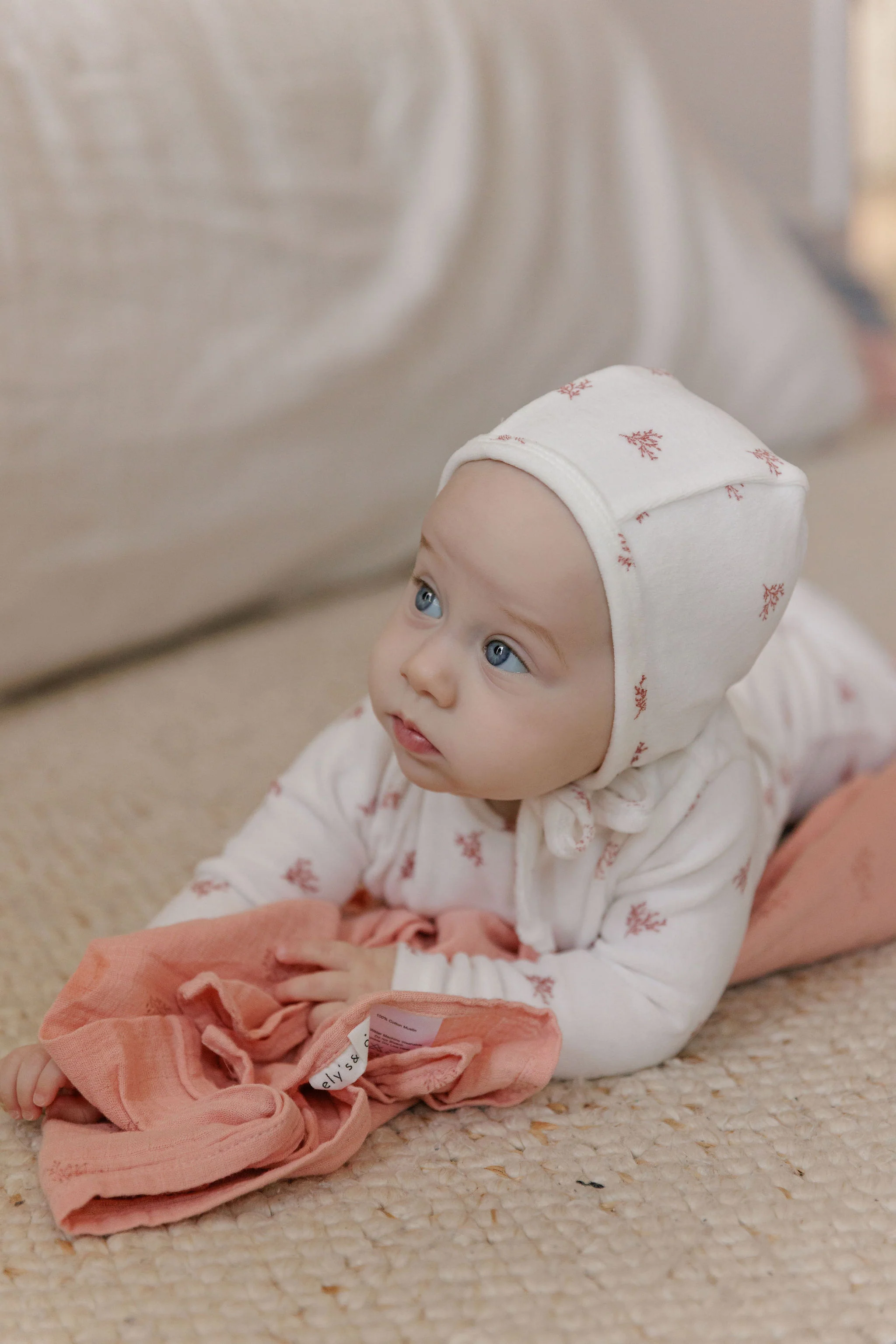 Ely's & Co Velour Leaf Pattern Collection Footie And Bonnet - Ivory Girls - Image 3