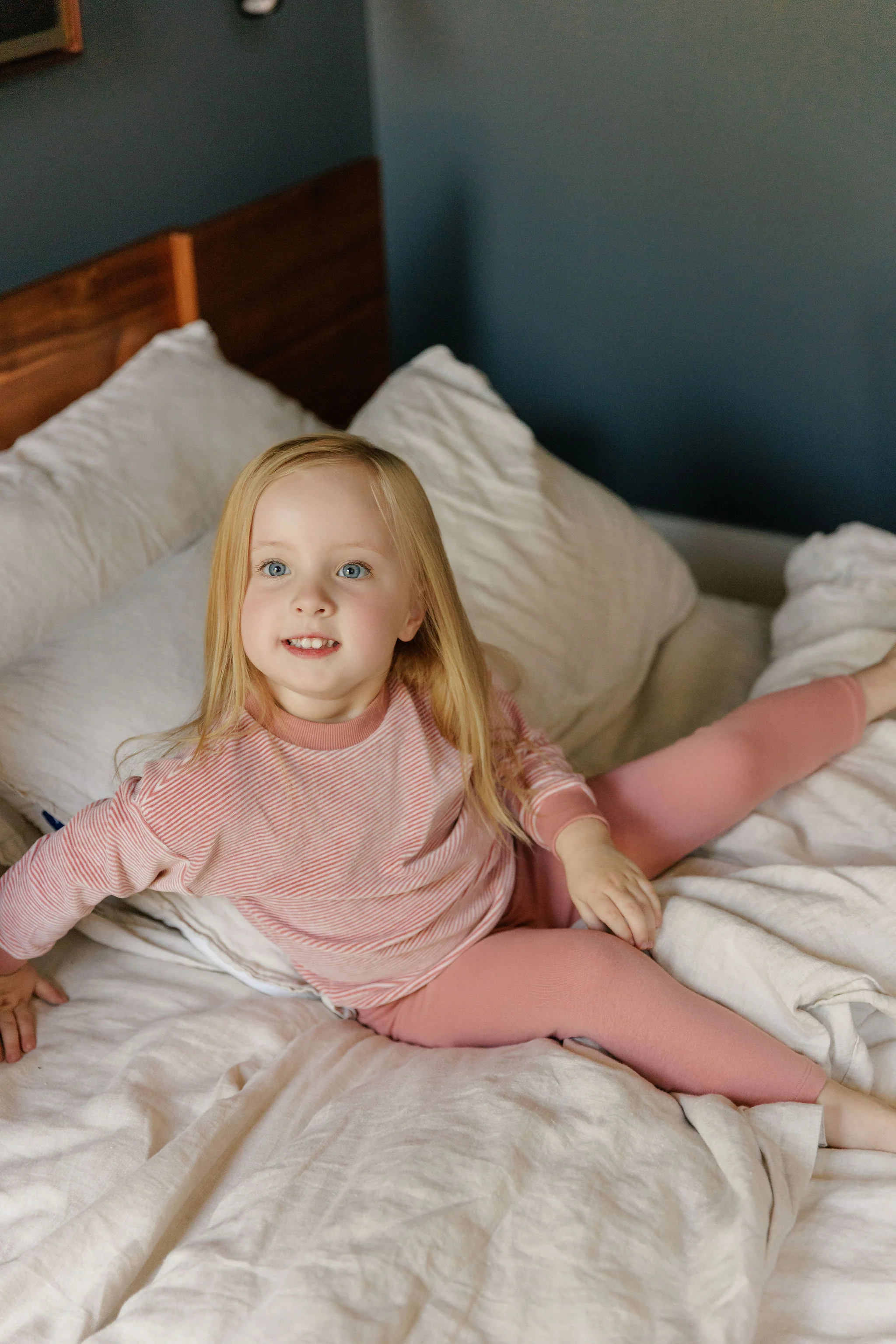 Ely's & Co Velour Stripe Collection Lounge Set - Dark Pink - Image 2