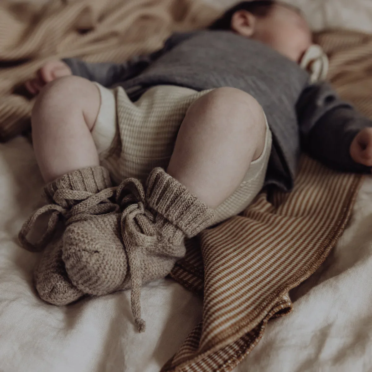 Finch & Fable - Wool Knitted Baby Booties - Oat - Image 2