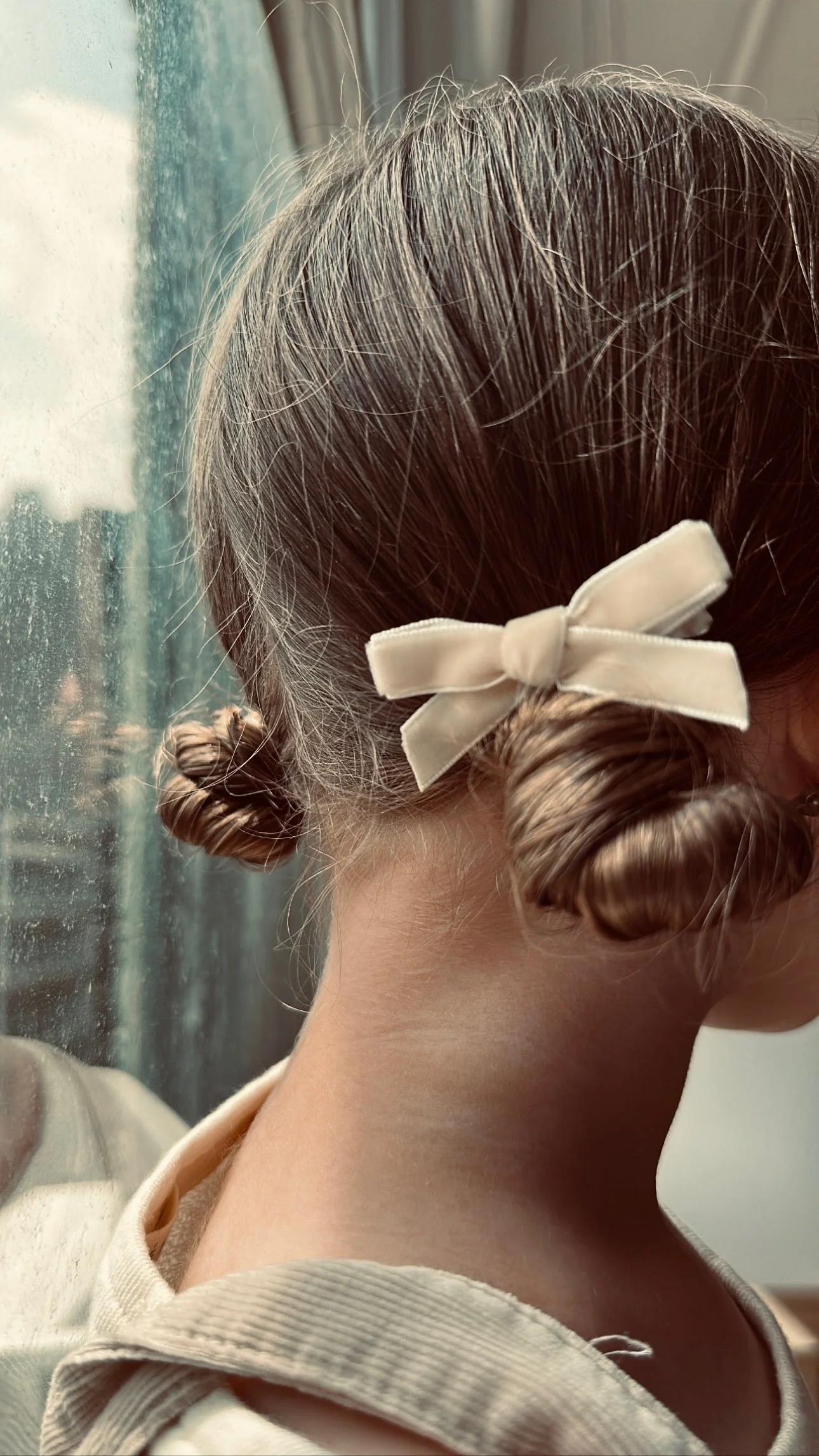 Le Enfant Velvet Baby Bows - Black - Image 2