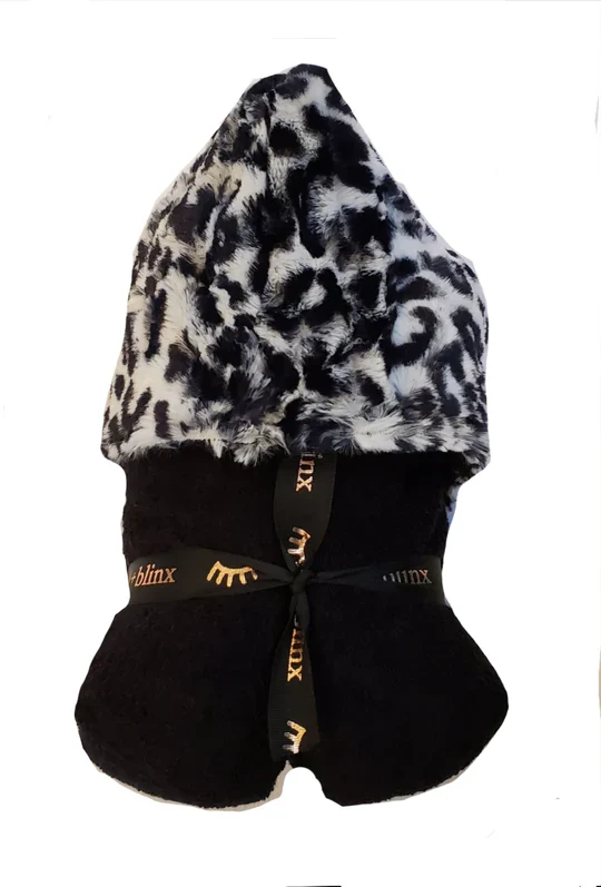 Winx & Blinx Leopard Black Hooded Towel