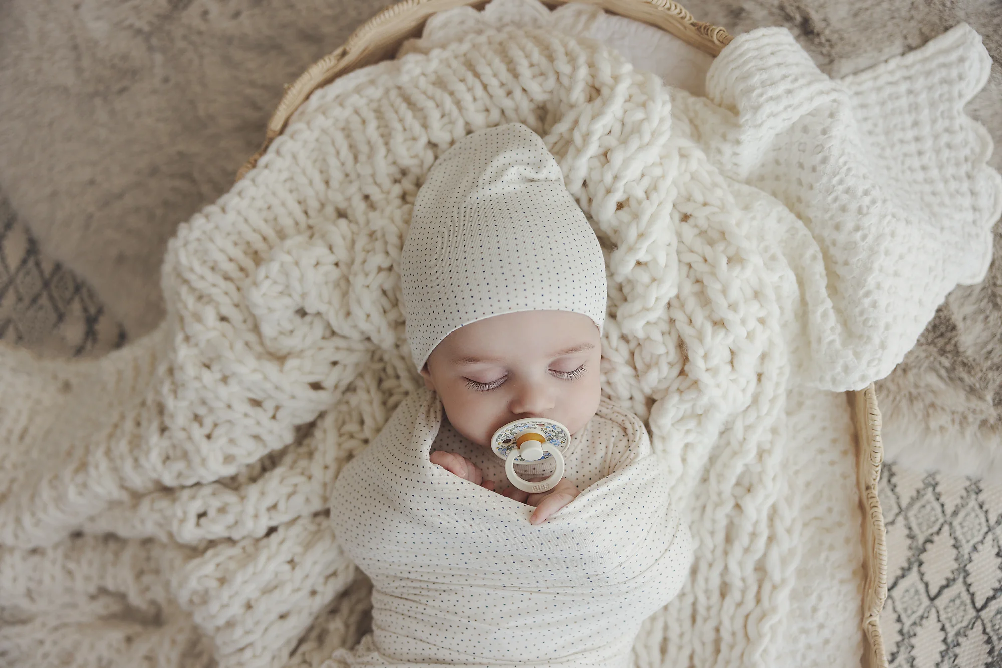 Lilette Dotted Swaddle Set - Cream/Blue - Image 2