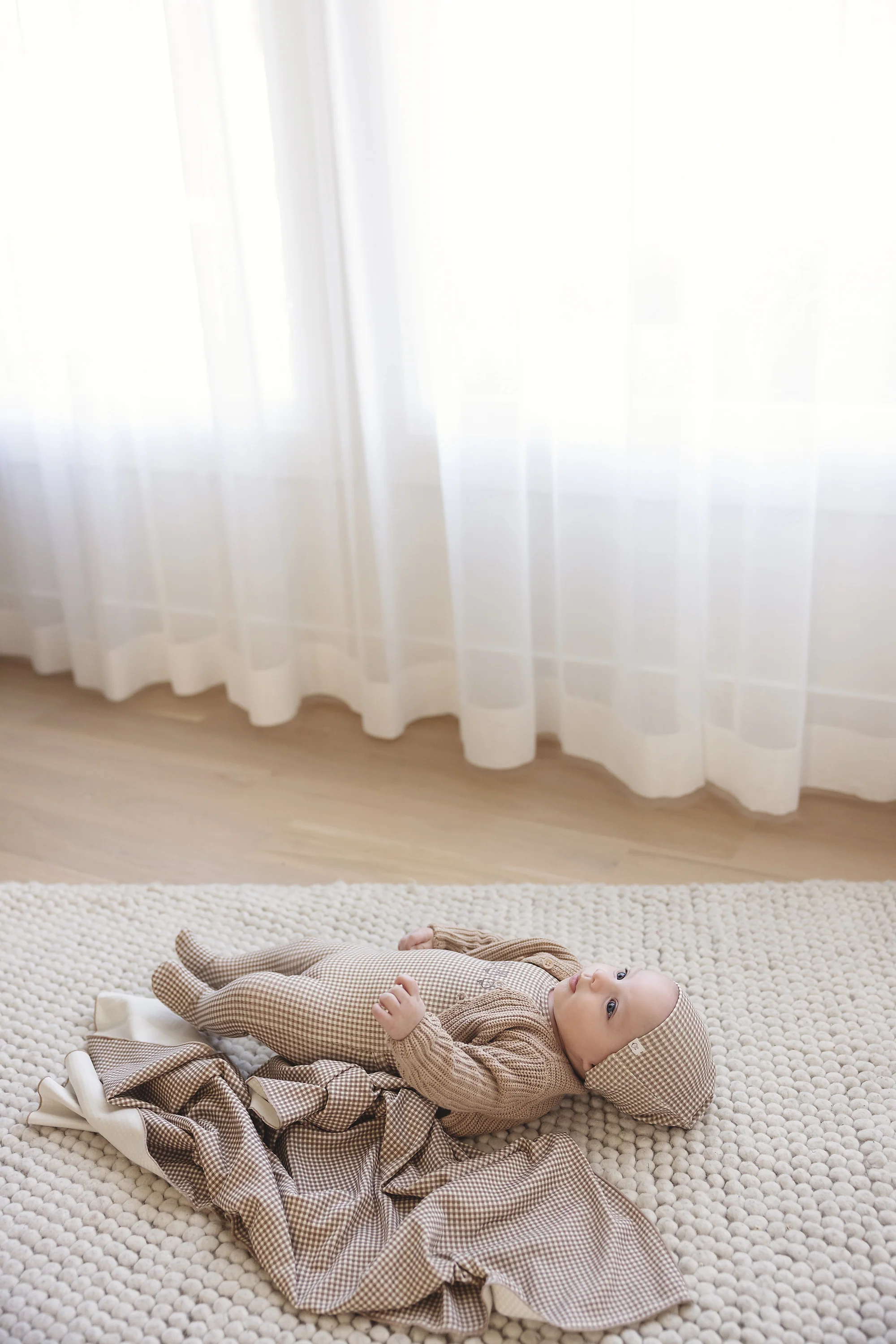 Lilette Gingham Bunny Footie & Beanie Set - Oatmeal - Image 2