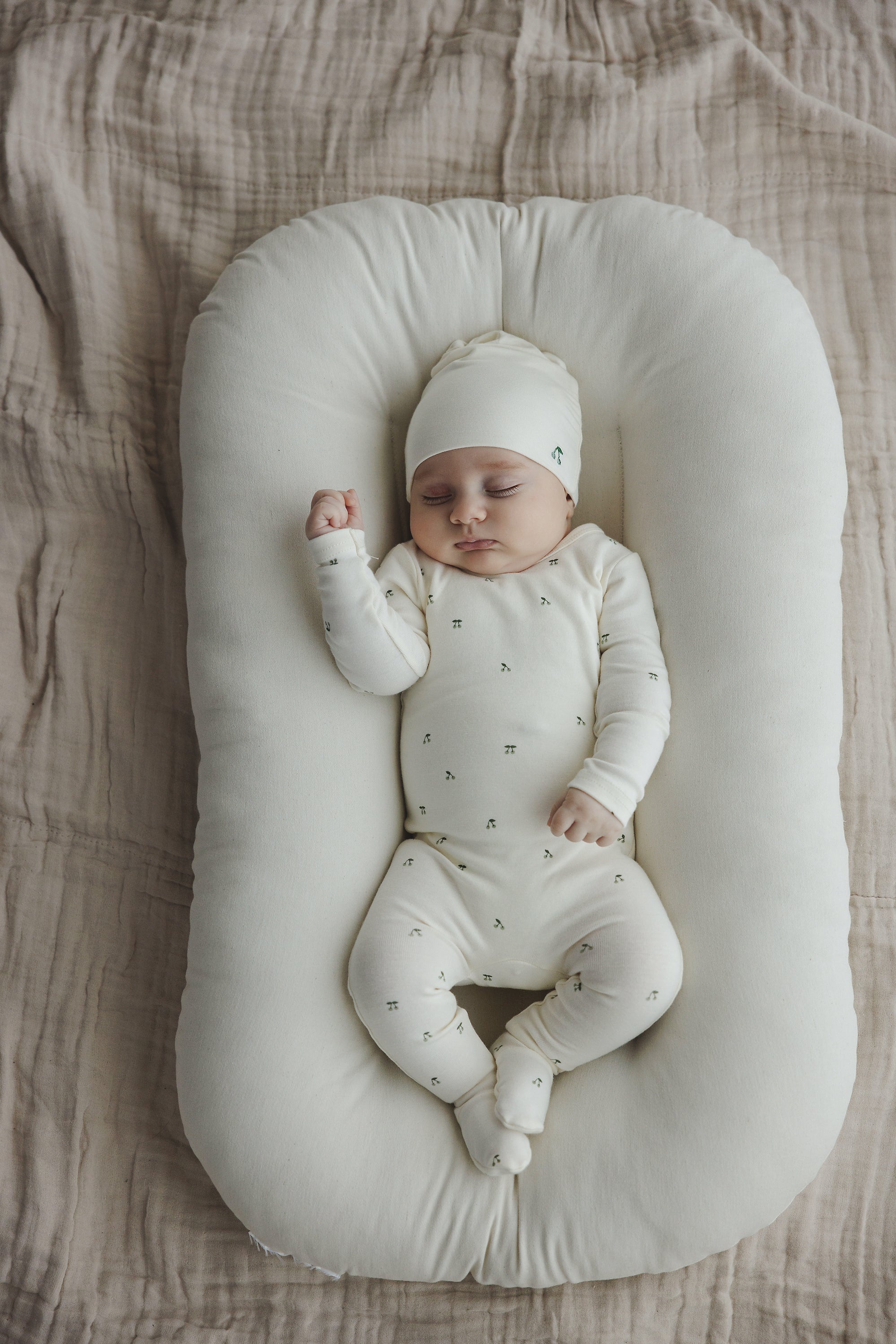Lilette Scattered Cherry Footie & Beanie - Ivory/Mint - Image 2