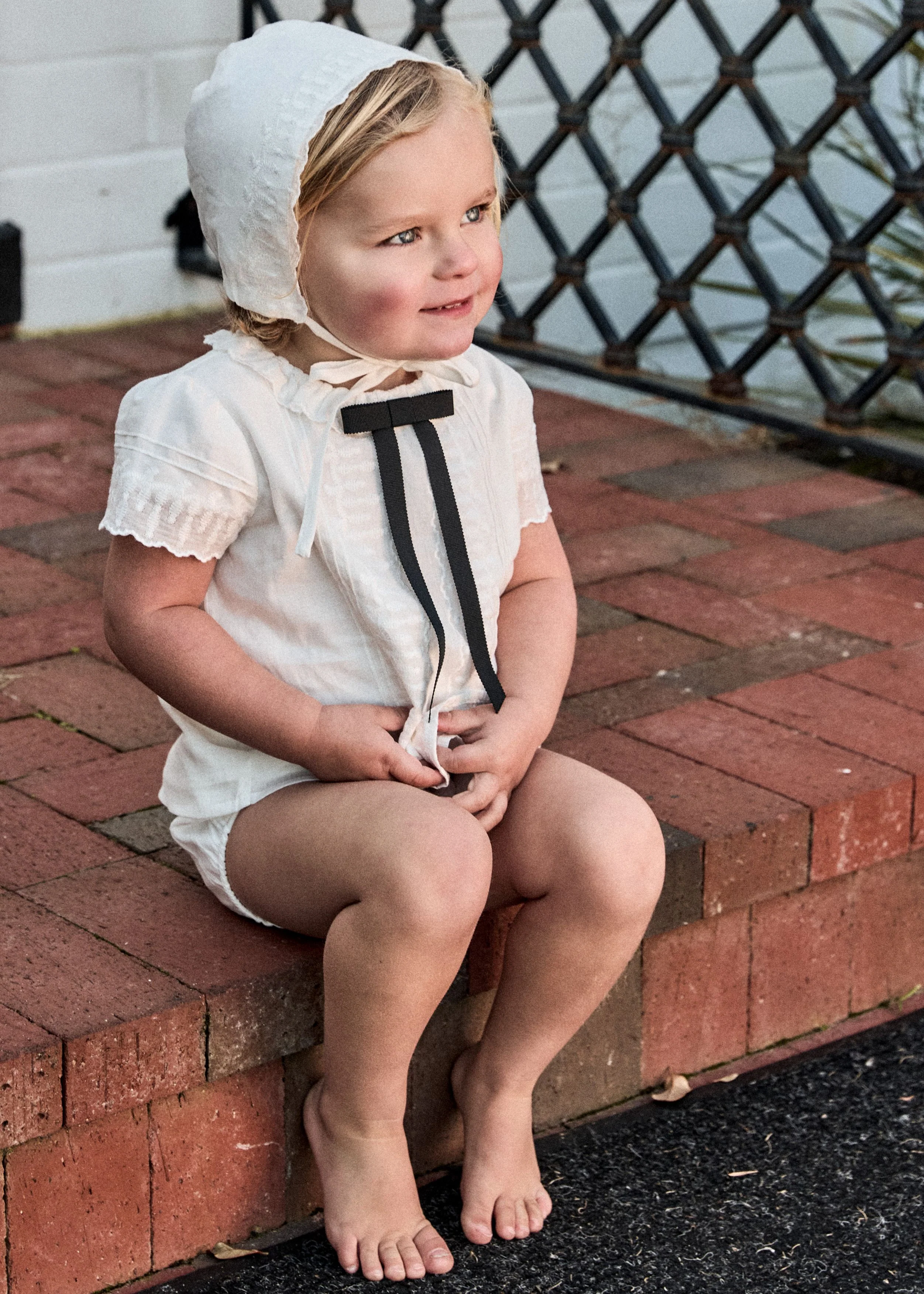 Little Parni Evening Bonnet - White - Image 3