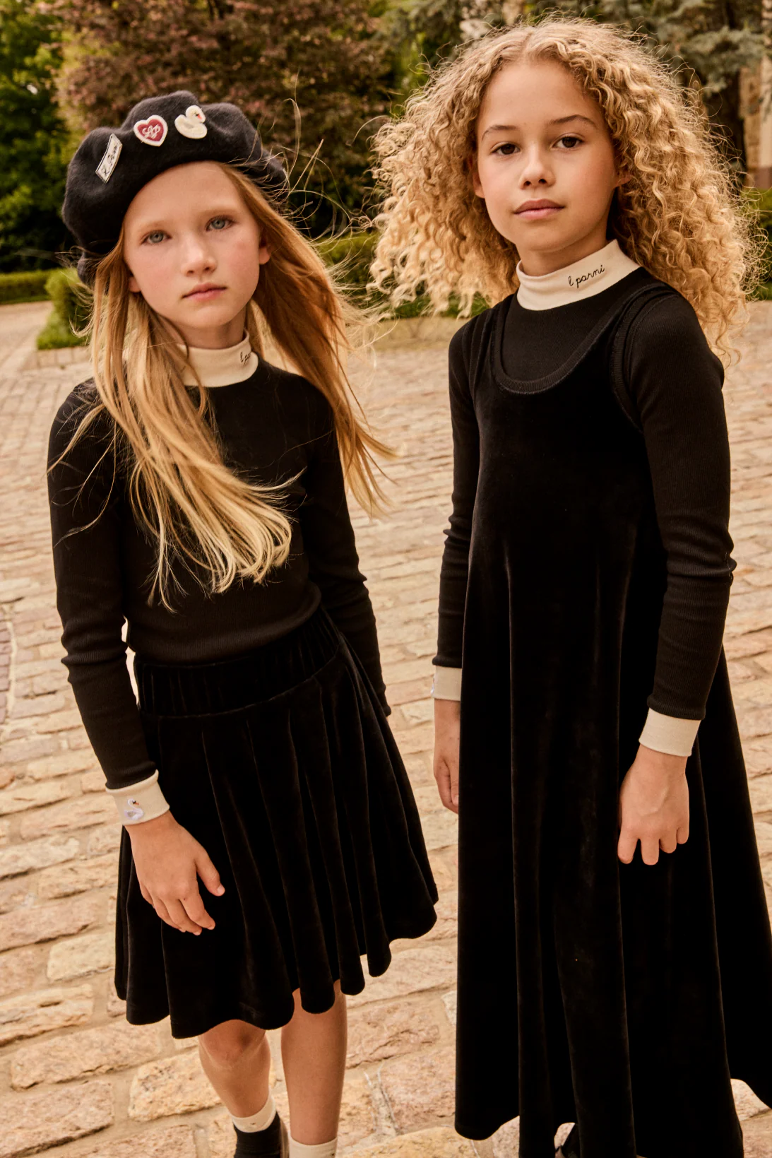 Little Parni Turtleneck (K544) - Black - Image 4