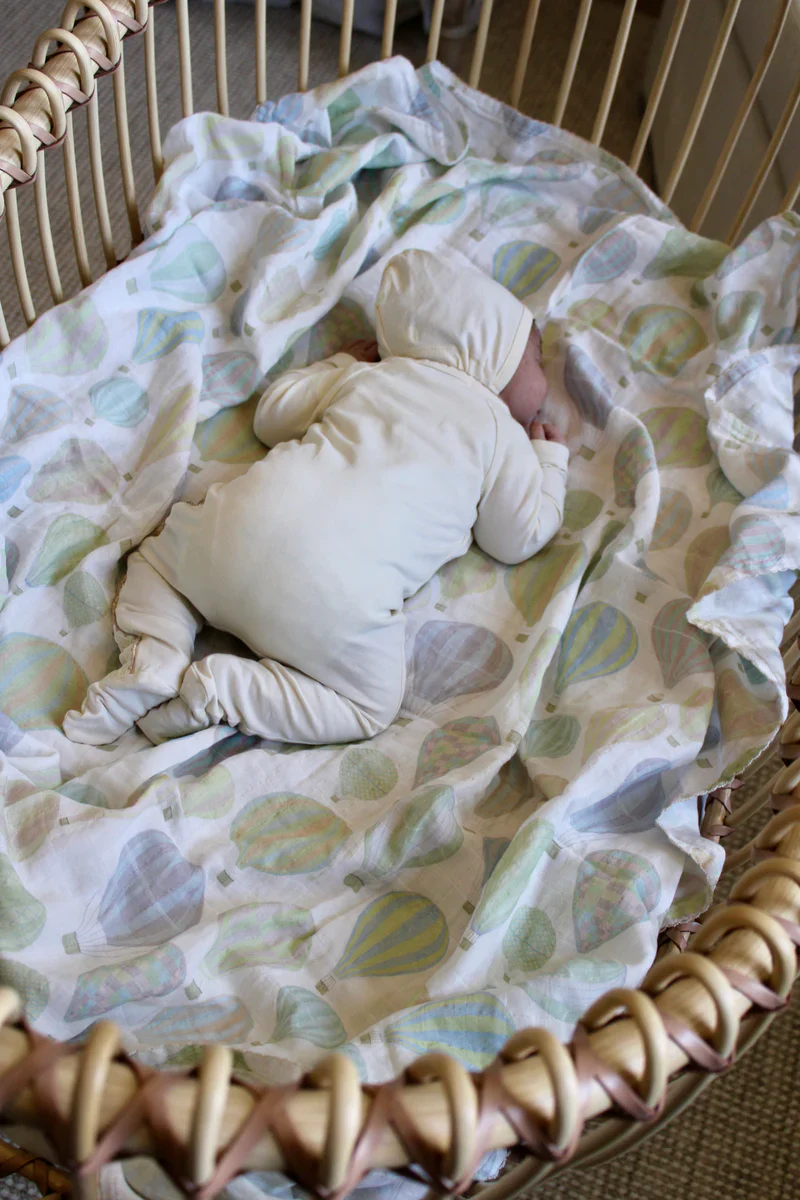 Little Threads Pastel Air Balloon Muslin Blanket - Image 3