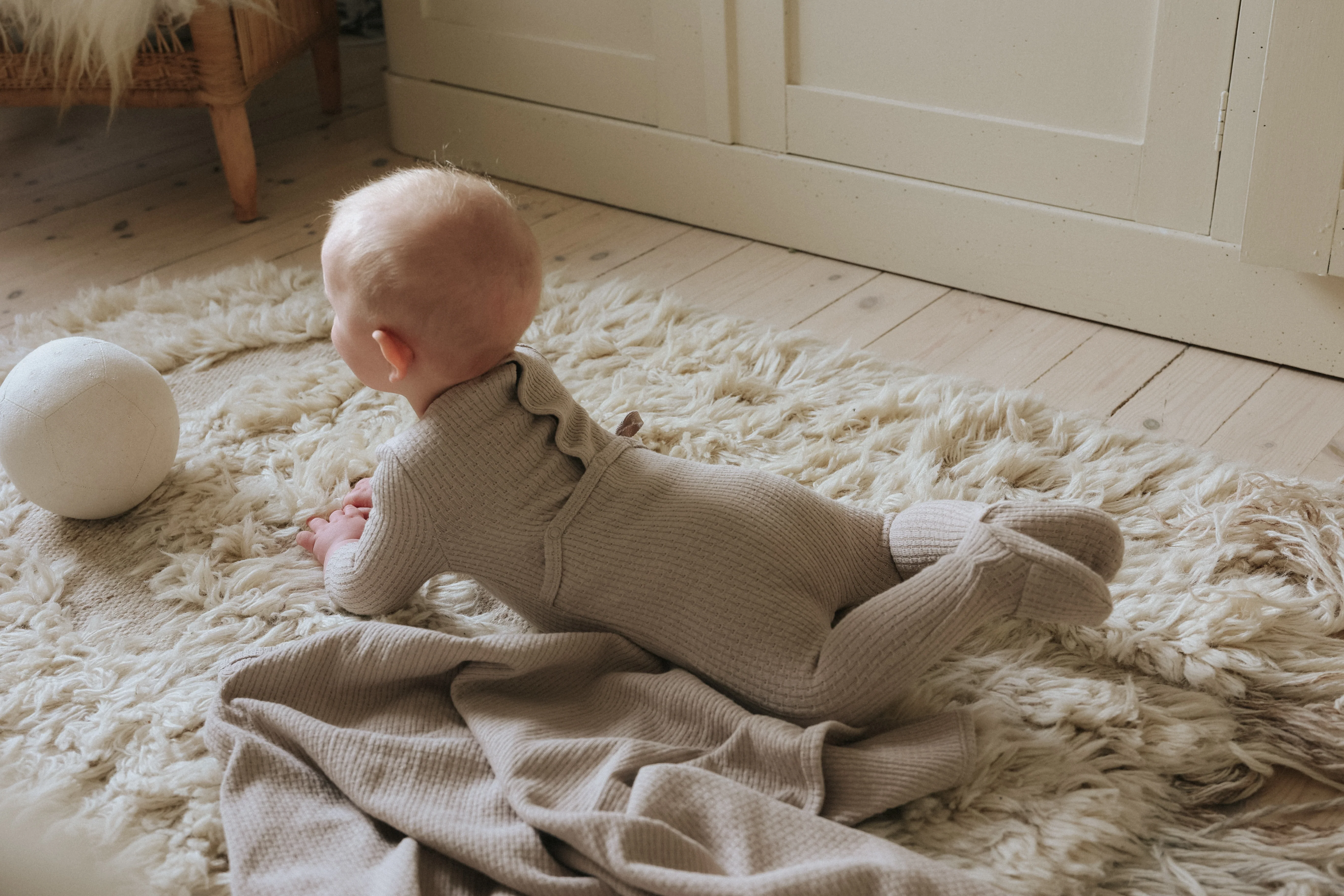 Mema Knits Oatmeal Textured Knit 3 PC Set - Image 2