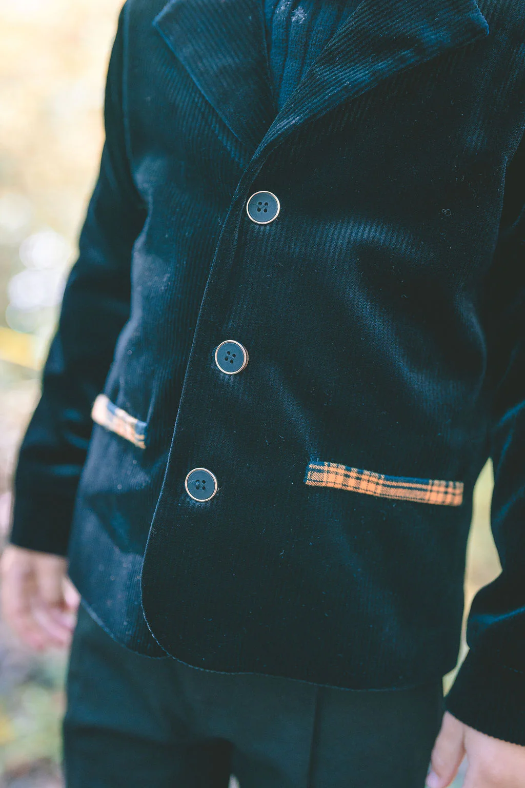 Mini Nod Velvet Boy Suit - Black/Yellow - Image 2