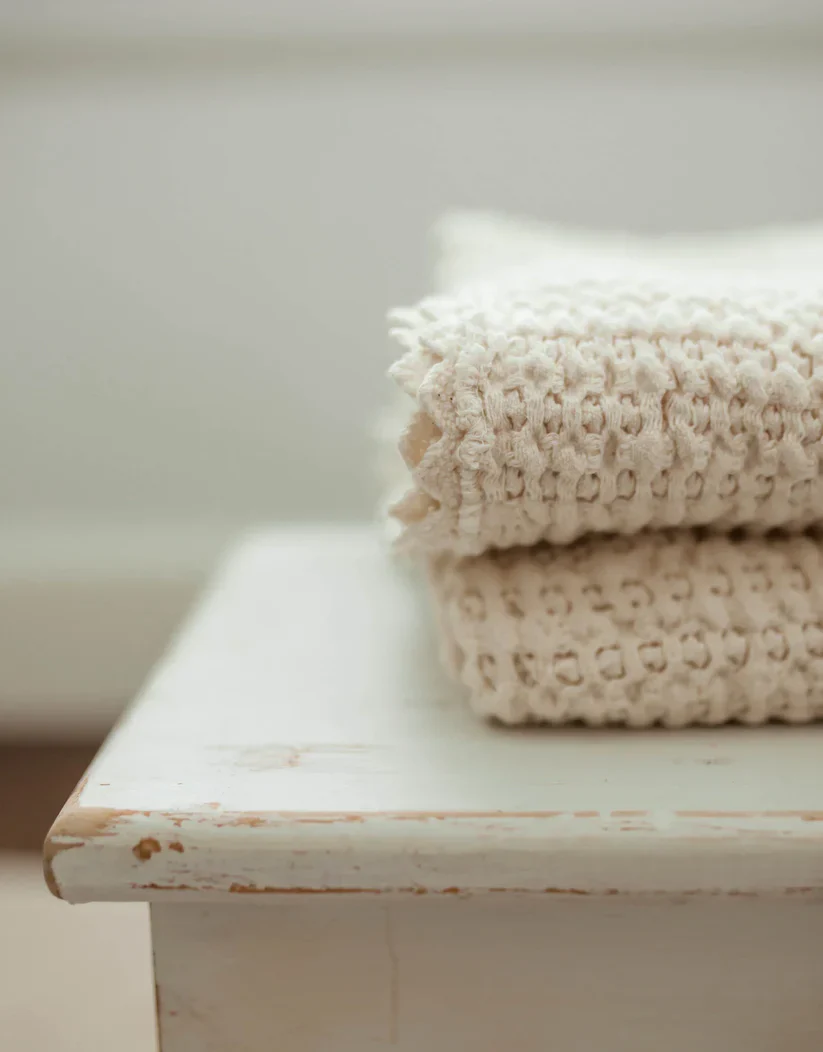New Grain Cozy Waffle Blanket - Milk - Image 3
