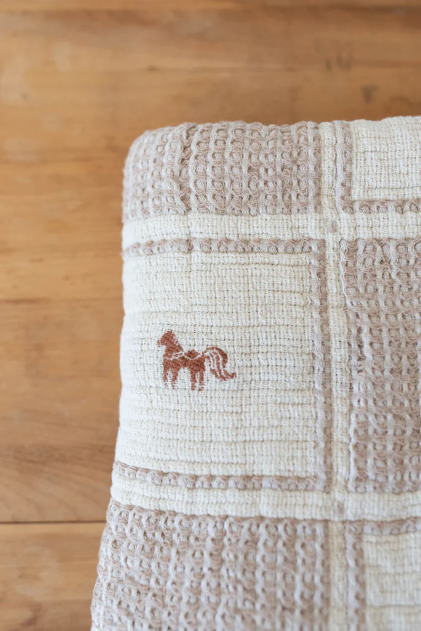 New Grain Patchwork Pillowcase - Pony - Image 2