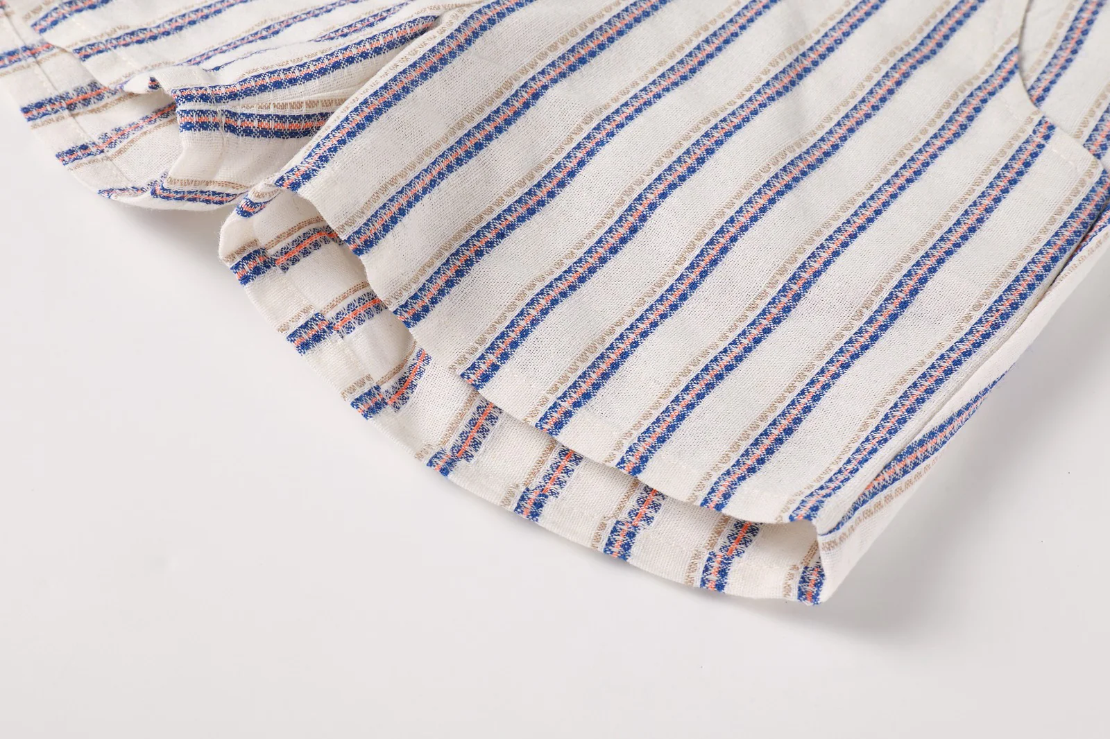 Nou Nelle Striped Shorts - Image 2