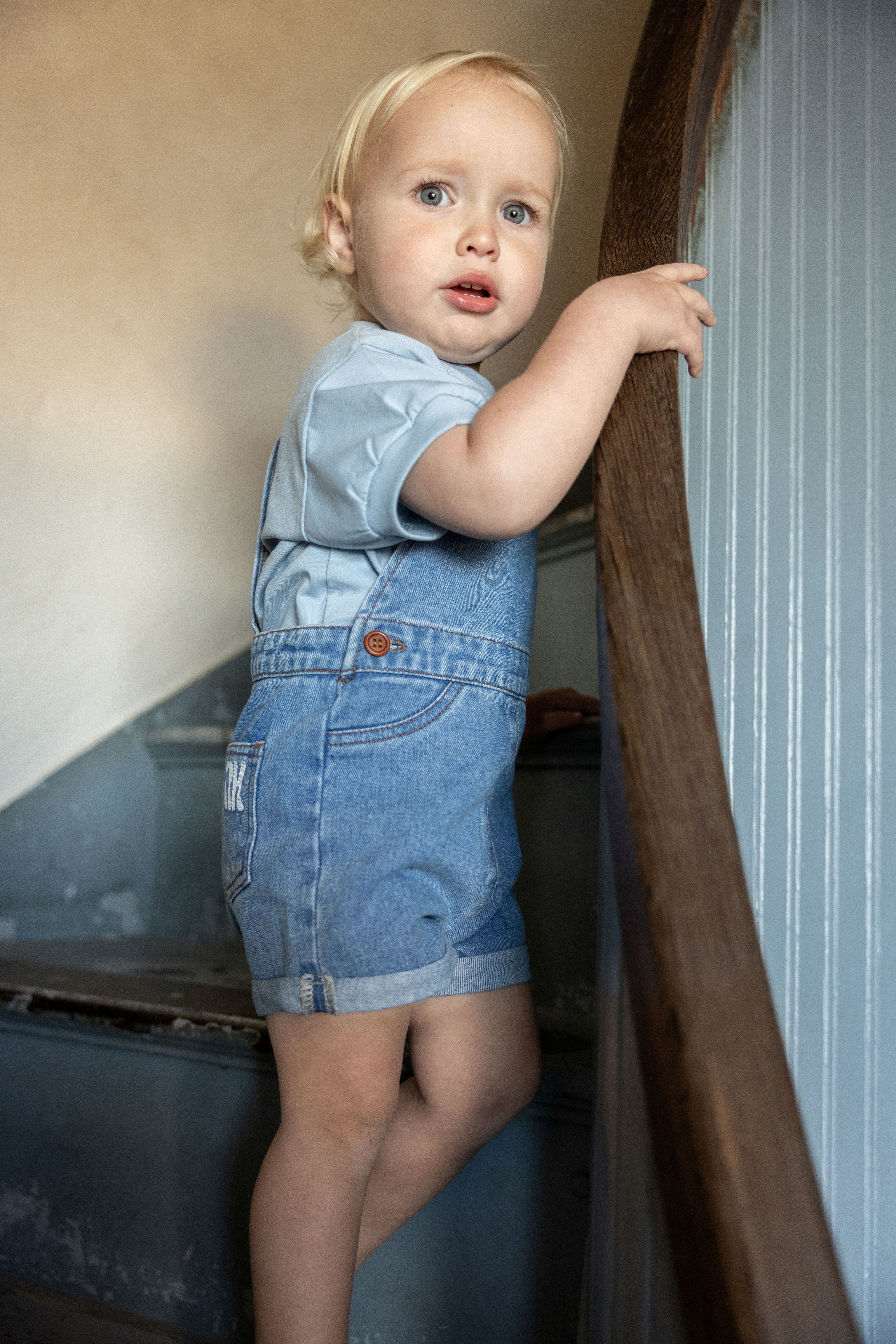 Retro Kid Hollis RK Logo Short Sleeve Tee - Light Blue - Image 2