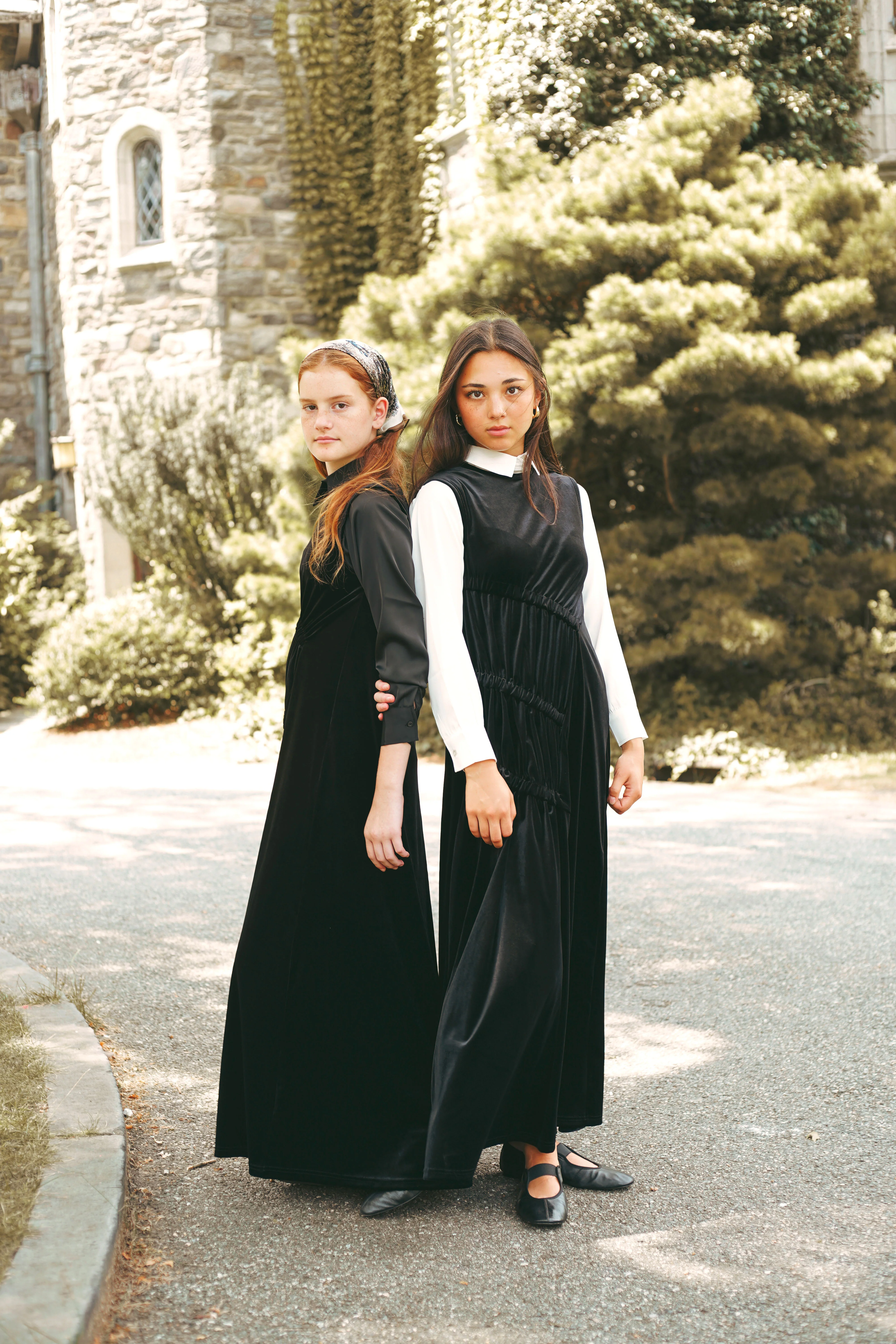 Urban Edge Ruched Maxi Dress - Black - Image 3